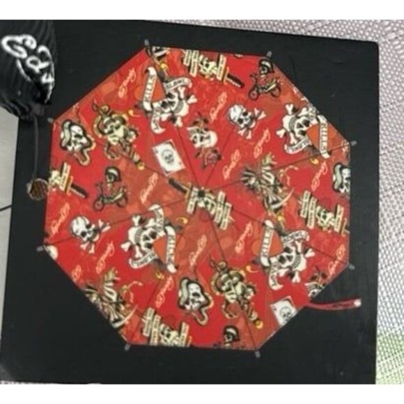 Ed Hardy Umbrella - Picture 3 of 3